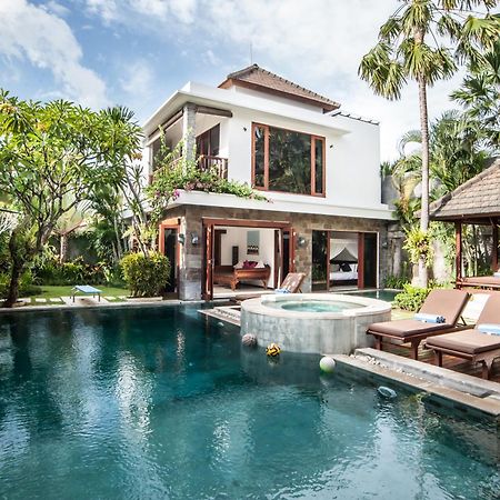 Villa Annecy Seminyak Exteriör bild